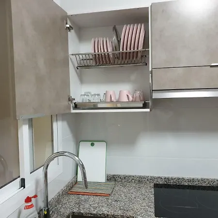 Moriones Ii Apartment *